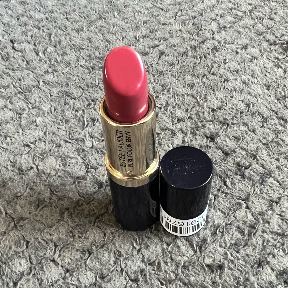 Estée Lauder pure color envy lipstick - Picture 1 of 8